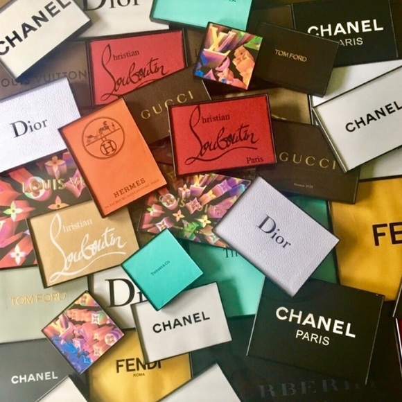 Other - 4 piece Mystery Bundle Logo bags and free frames